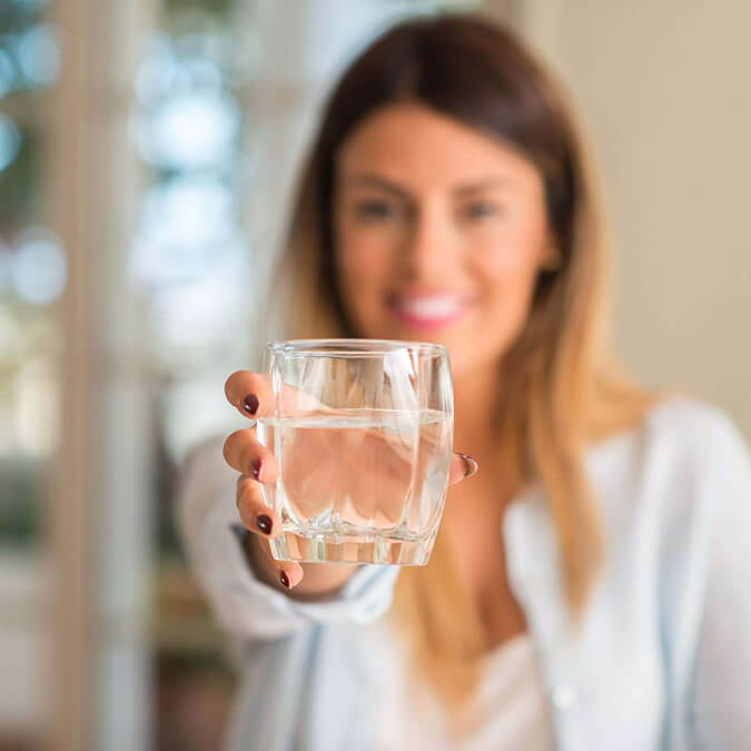 bere acqua durante i pasti (1)